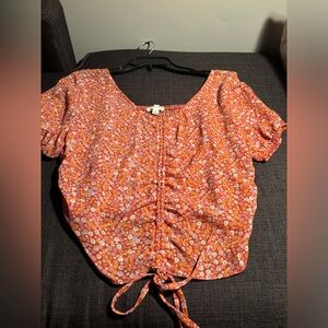 Floral Cropped blouse